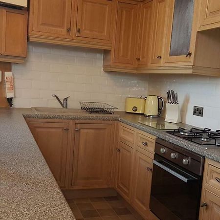 Carnegie Library: Austen Apartment 2 Bedroom Mexborough Εξωτερικό φωτογραφία